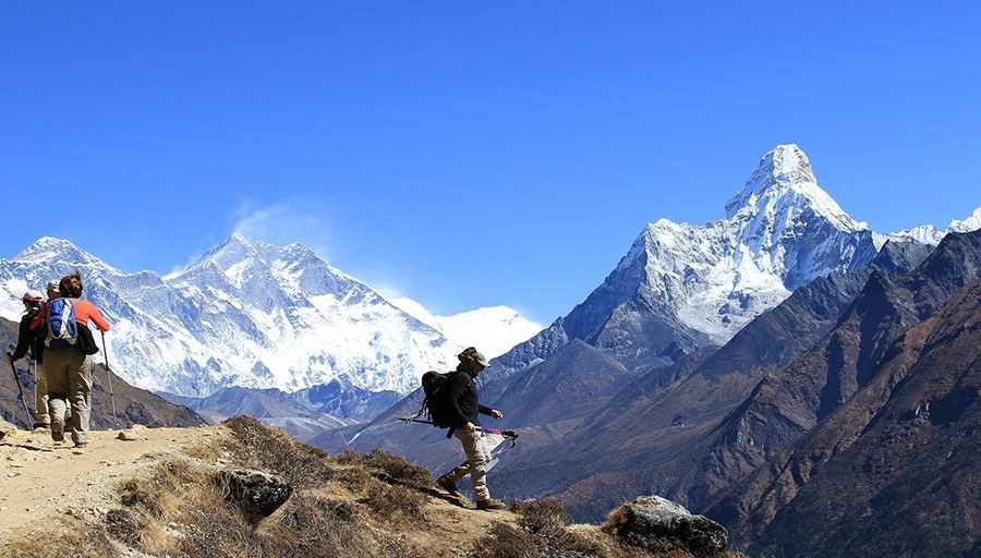 Short Everest Base Camp Trek: Minimum Days, Route Options and Altitude Risks